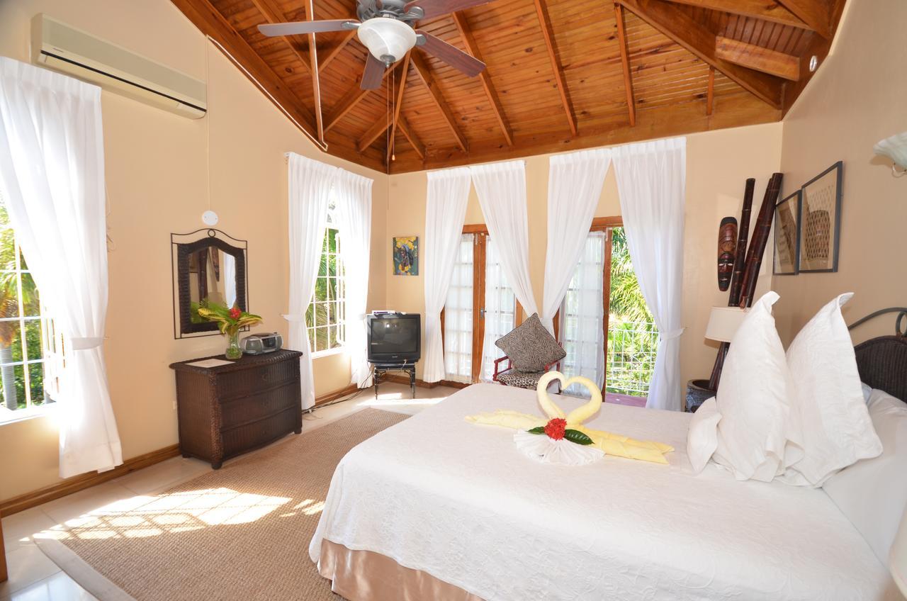 Summerhill Four Bedroom Villa Montego Bay Dış mekan fotoğraf